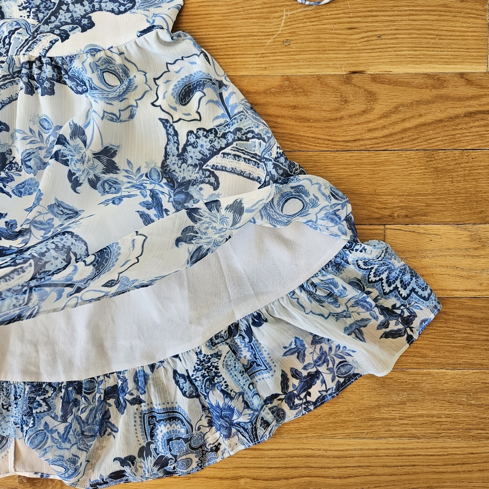 GUESS Blue Floral Dress Puff Sleeve  Size M - Picture 14 of 15